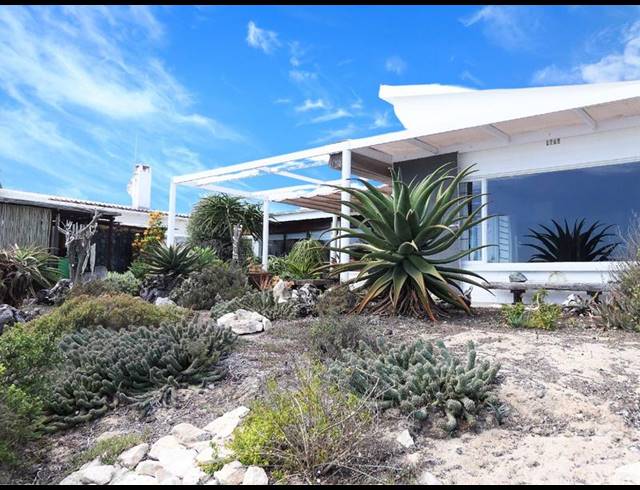 3 BEDROOM HOUSE FOR SALE IN BRITANNIA BAY